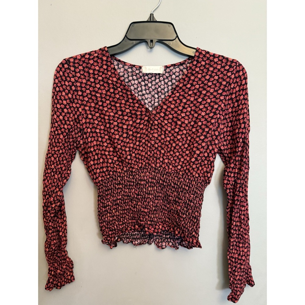 Altar'd State Black Red Floral Print V-neck Long Sleeve Smocked Top  XSmall‎